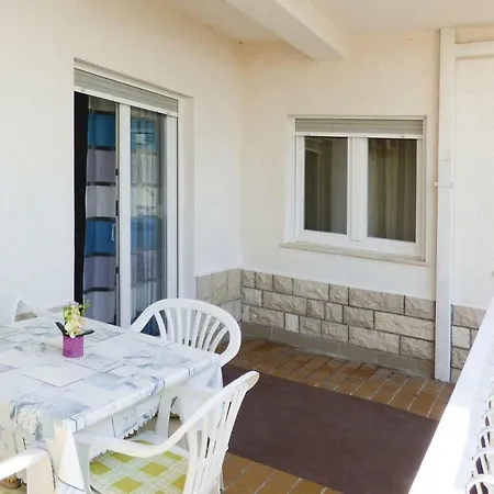 아파트 Three-bedroom In *