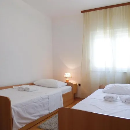 Apartamento Three-bedroom In Split